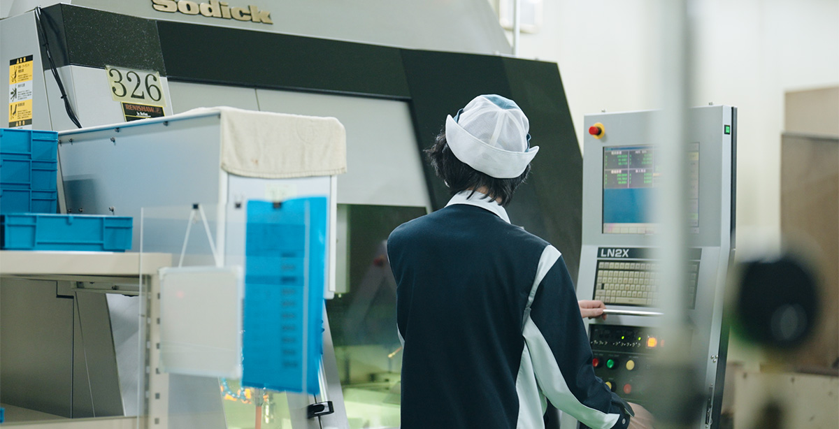 加工機械オペレーター